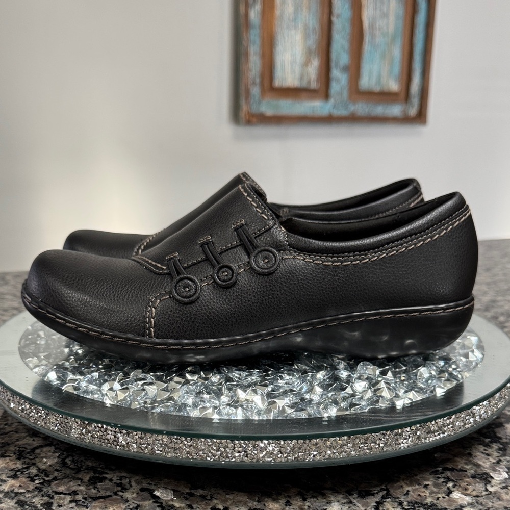 Clarks Ashland effie Ultimate Comfort black Shoes with heavy stitch NEW 11